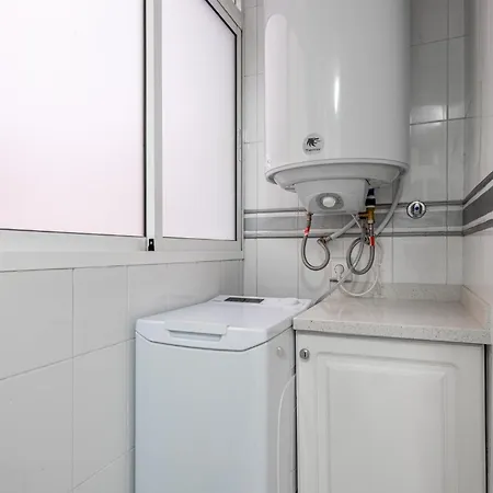 Front Apartment *