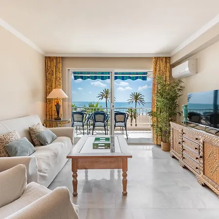 Apartment Front Fuengirola